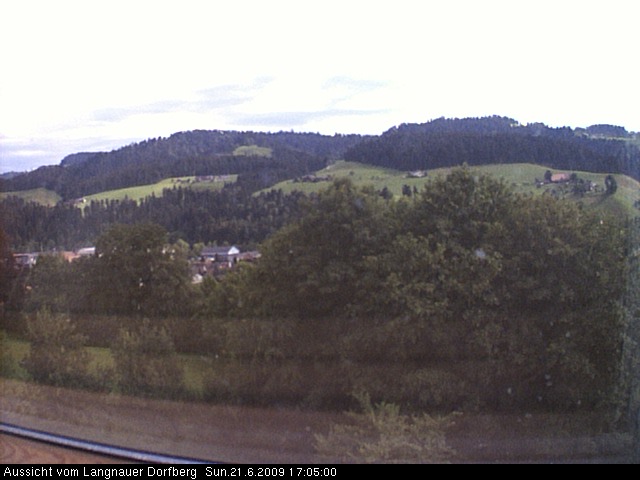 Webcam-Bild: Aussicht vom Dorfberg in Langnau 20090621-170500