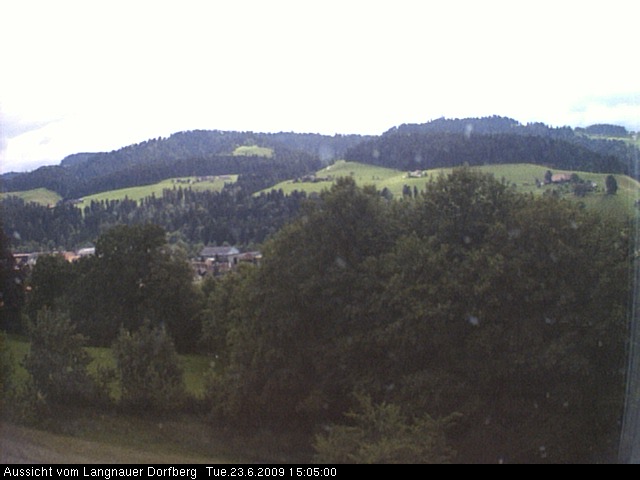 Webcam-Bild: Aussicht vom Dorfberg in Langnau 20090623-150500
