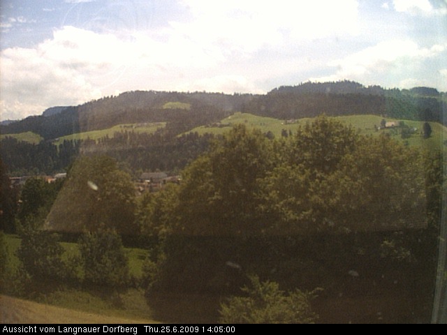 Webcam-Bild: Aussicht vom Dorfberg in Langnau 20090625-140500