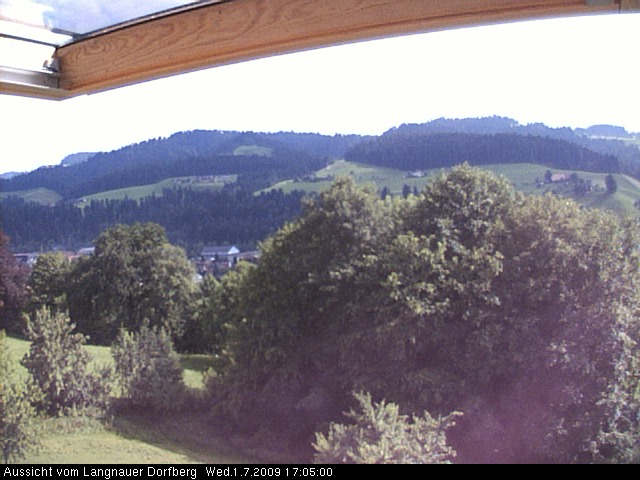 Webcam-Bild: Aussicht vom Dorfberg in Langnau 20090701-170500