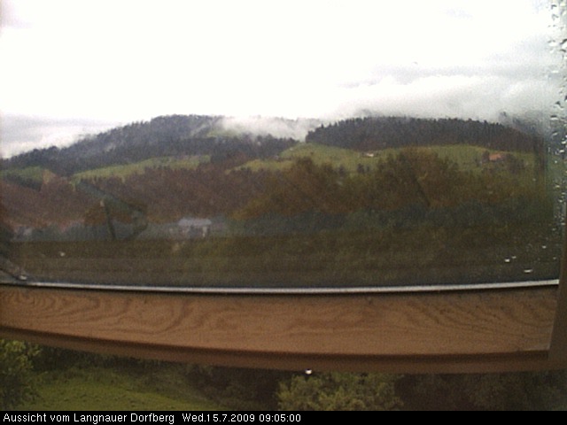 Webcam-Bild: Aussicht vom Dorfberg in Langnau 20090715-090500