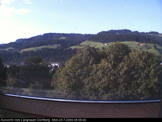 Webcam-Bild: Aussicht vom Dorfberg in Langnau 20090720-080500