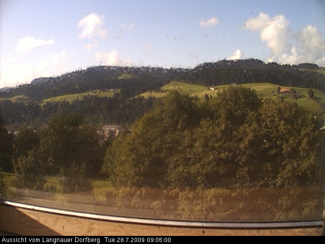 Webcam-Bild: Aussicht vom Dorfberg in Langnau 20090728-090500