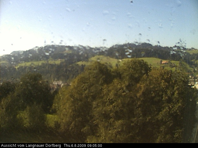 Webcam-Bild: Aussicht vom Dorfberg in Langnau 20090806-090500