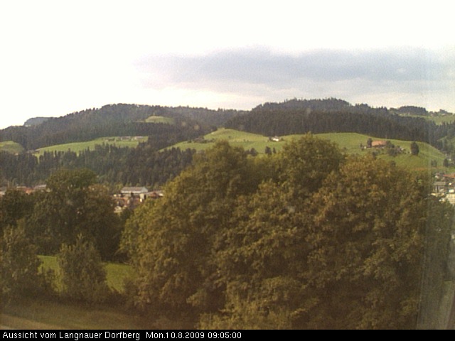 Webcam-Bild: Aussicht vom Dorfberg in Langnau 20090810-090500