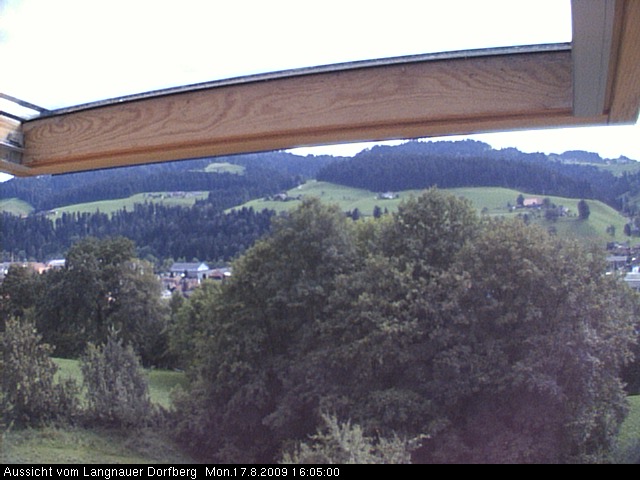 Webcam-Bild: Aussicht vom Dorfberg in Langnau 20090817-160500