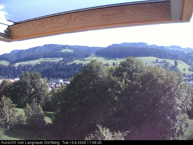 Webcam-Bild: Aussicht vom Dorfberg in Langnau 20090818-170500