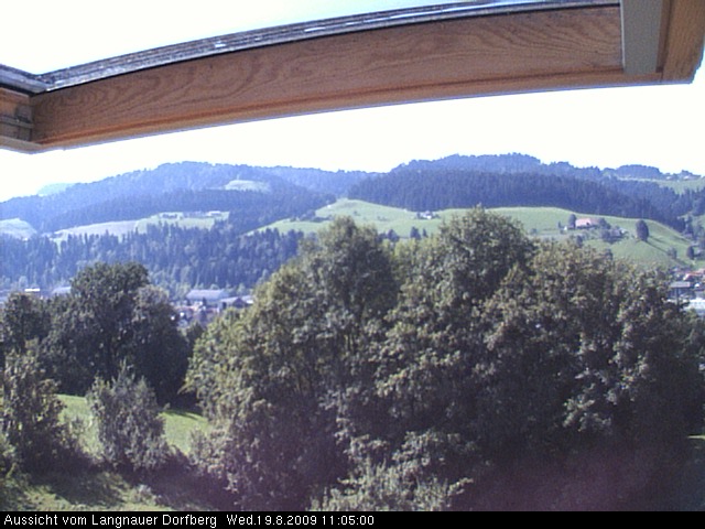 Webcam-Bild: Aussicht vom Dorfberg in Langnau 20090819-110500