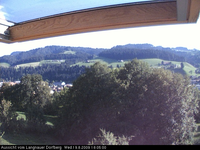 Webcam-Bild: Aussicht vom Dorfberg in Langnau 20090819-180500