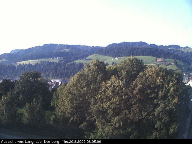 Webcam-Bild: Aussicht vom Dorfberg in Langnau 20090820-080500