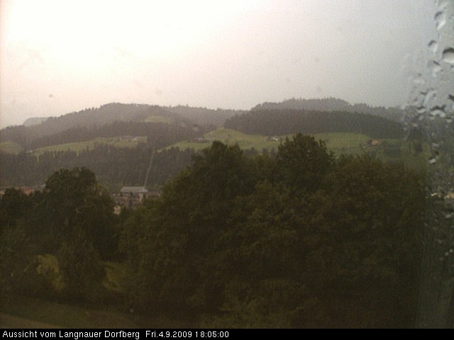 Webcam-Bild: Aussicht vom Dorfberg in Langnau 20090904-180500
