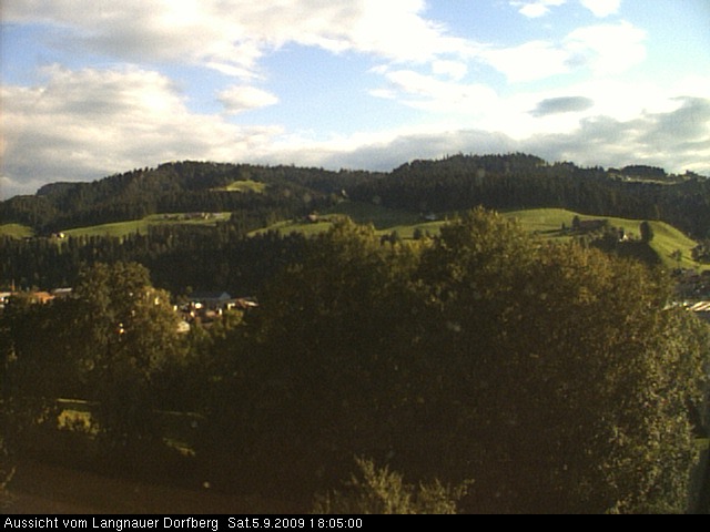 Webcam-Bild: Aussicht vom Dorfberg in Langnau 20090905-180500
