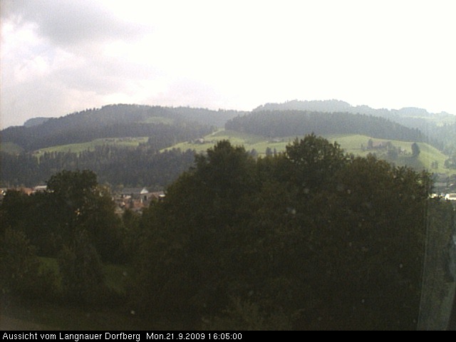 Webcam-Bild: Aussicht vom Dorfberg in Langnau 20090921-160500