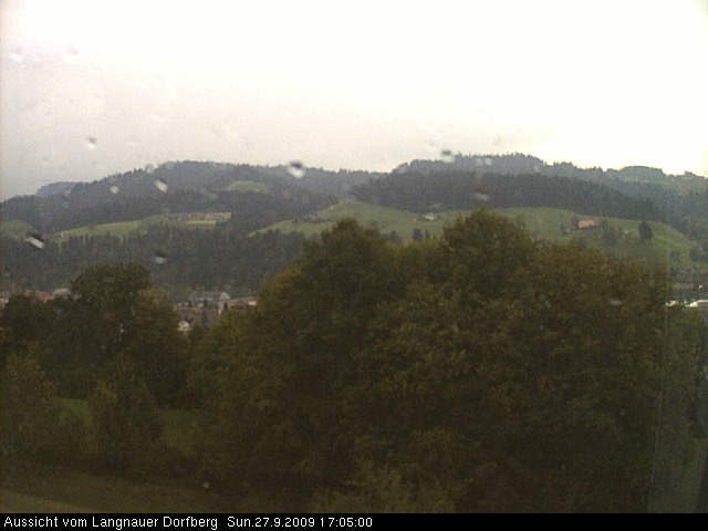 Webcam-Bild: Aussicht vom Dorfberg in Langnau 20090927-170500