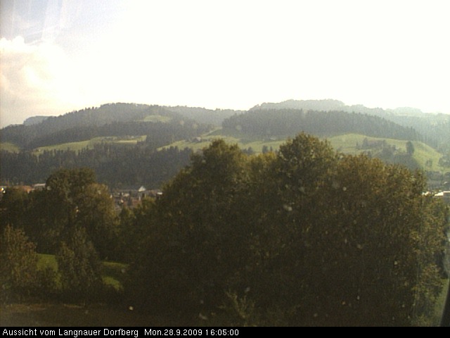 Webcam-Bild: Aussicht vom Dorfberg in Langnau 20090928-160500