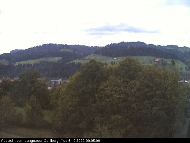 Webcam-Bild: Aussicht vom Dorfberg in Langnau 20091006-090500