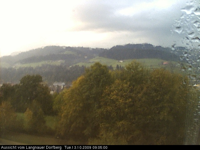 Webcam-Bild: Aussicht vom Dorfberg in Langnau 20091013-090500