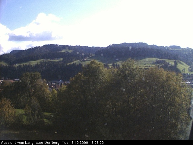 Webcam-Bild: Aussicht vom Dorfberg in Langnau 20091013-160500