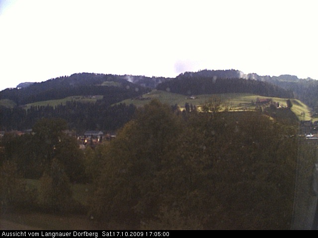 Webcam-Bild: Aussicht vom Dorfberg in Langnau 20091017-170500