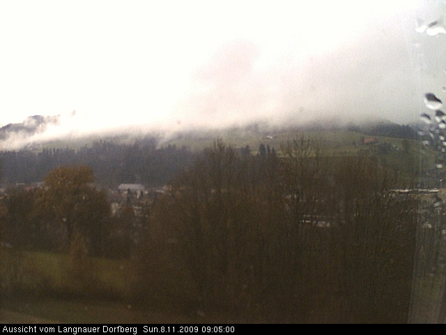 Webcam-Bild: Aussicht vom Dorfberg in Langnau 20091108-090500