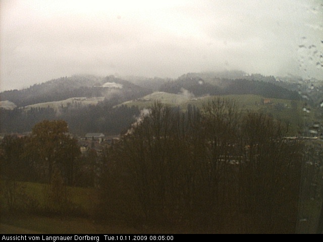 Webcam-Bild: Aussicht vom Dorfberg in Langnau 20091110-080500