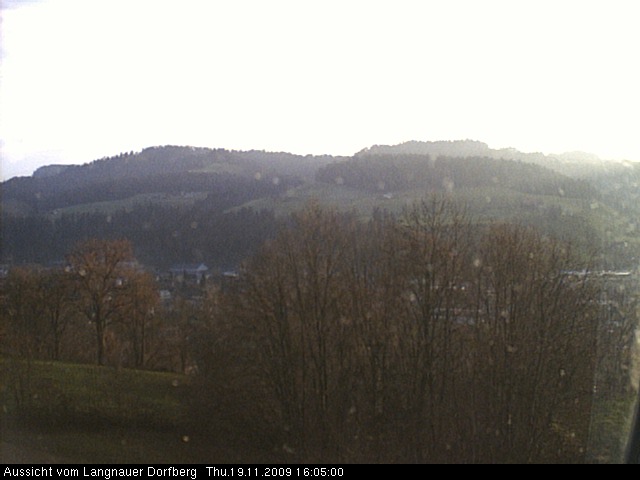 Webcam-Bild: Aussicht vom Dorfberg in Langnau 20091119-160500