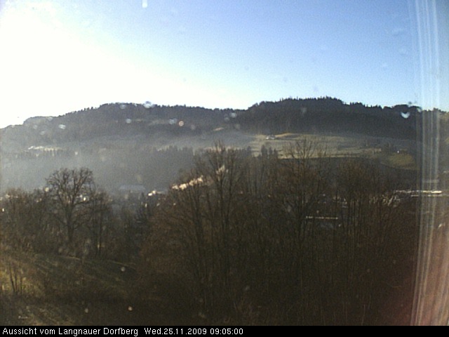 Webcam-Bild: Aussicht vom Dorfberg in Langnau 20091125-090500
