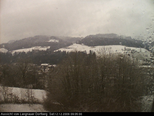 Webcam-Bild: Aussicht vom Dorfberg in Langnau 20091212-090500