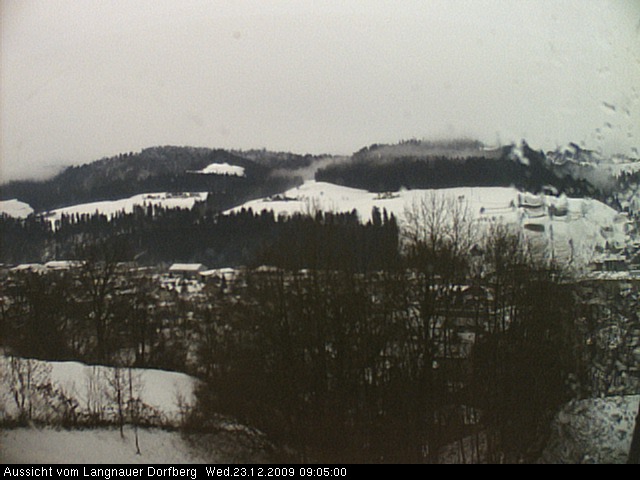 Webcam-Bild: Aussicht vom Dorfberg in Langnau 20091223-090500