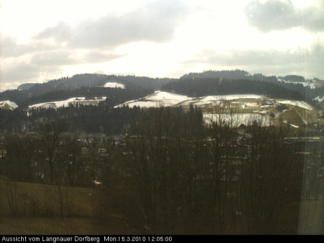 Webcam-Bild: Aussicht vom Dorfberg in Langnau 20100315-120500