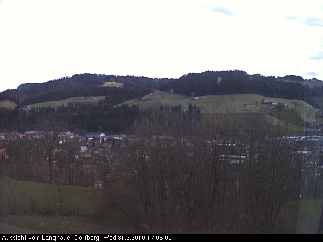 Webcam-Bild: Aussicht vom Dorfberg in Langnau 20100331-170500
