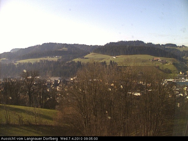 Webcam-Bild: Aussicht vom Dorfberg in Langnau 20100407-090500