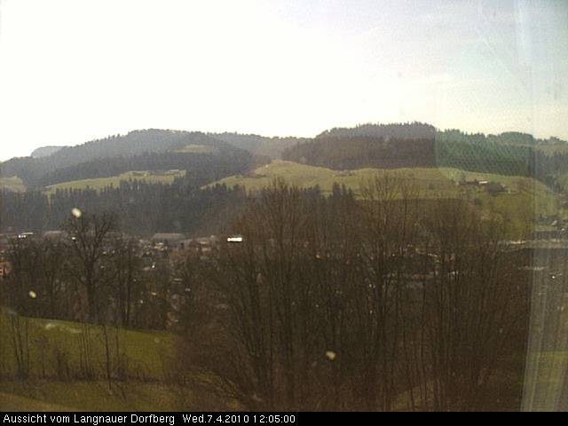 Webcam-Bild: Aussicht vom Dorfberg in Langnau 20100407-120500