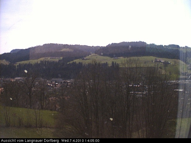 Webcam-Bild: Aussicht vom Dorfberg in Langnau 20100407-140500