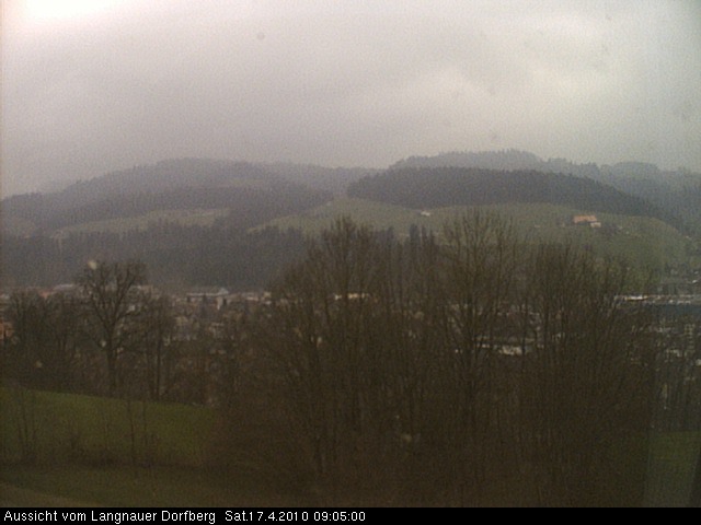 Webcam-Bild: Aussicht vom Dorfberg in Langnau 20100417-090500