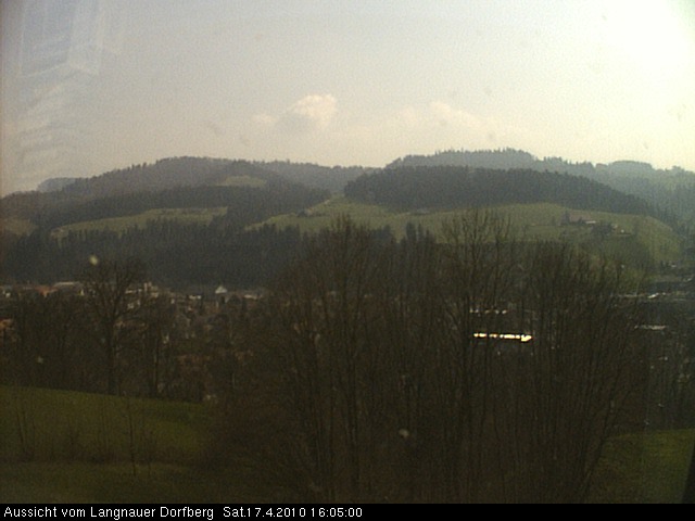 Webcam-Bild: Aussicht vom Dorfberg in Langnau 20100417-160500