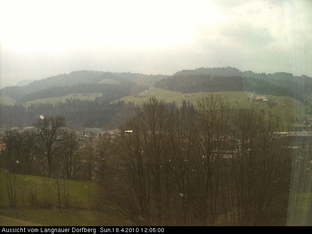 Webcam-Bild: Aussicht vom Dorfberg in Langnau 20100418-120500