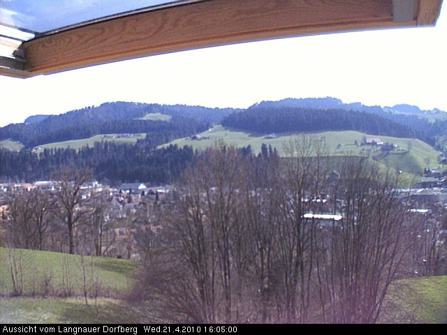 Webcam-Bild: Aussicht vom Dorfberg in Langnau 20100421-160500