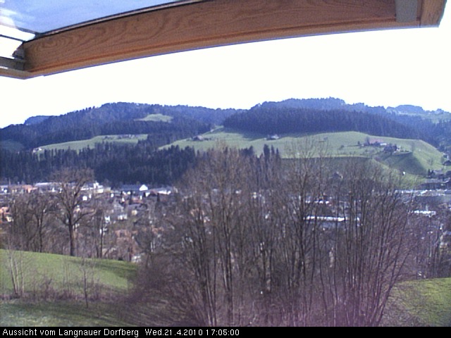 Webcam-Bild: Aussicht vom Dorfberg in Langnau 20100421-170500