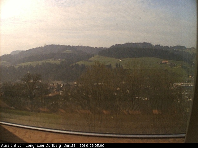 Webcam-Bild: Aussicht vom Dorfberg in Langnau 20100425-090500