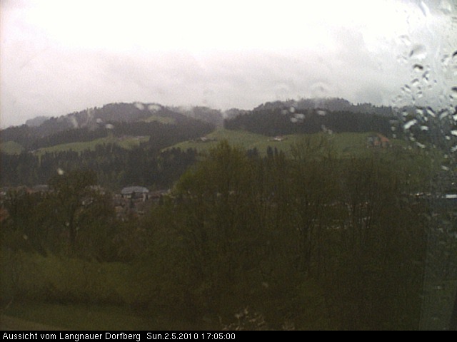 Webcam-Bild: Aussicht vom Dorfberg in Langnau 20100502-170500