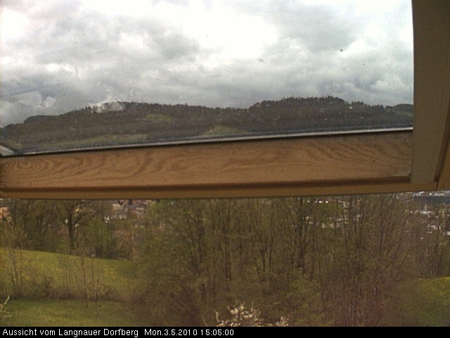 Webcam-Bild: Aussicht vom Dorfberg in Langnau 20100503-150500