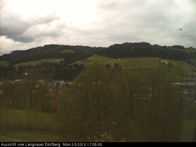 Webcam-Bild: Aussicht vom Dorfberg in Langnau 20100503-170500