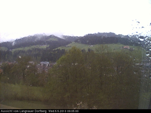 Webcam-Bild: Aussicht vom Dorfberg in Langnau 20100505-090500
