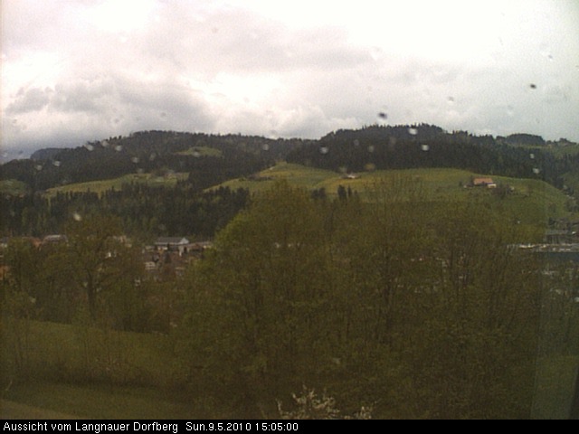 Webcam-Bild: Aussicht vom Dorfberg in Langnau 20100509-150500