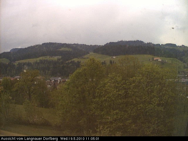 Webcam-Bild: Aussicht vom Dorfberg in Langnau 20100519-110500