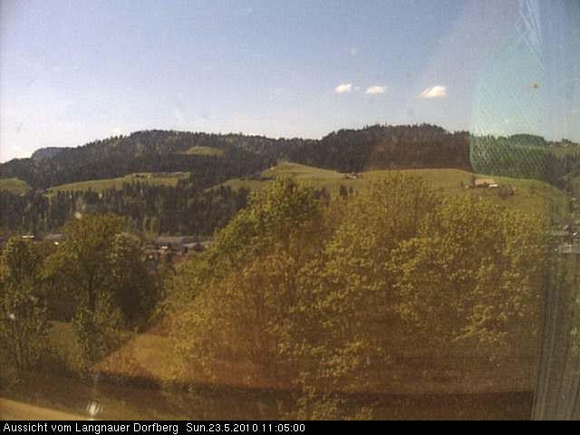 Webcam-Bild: Aussicht vom Dorfberg in Langnau 20100523-110500