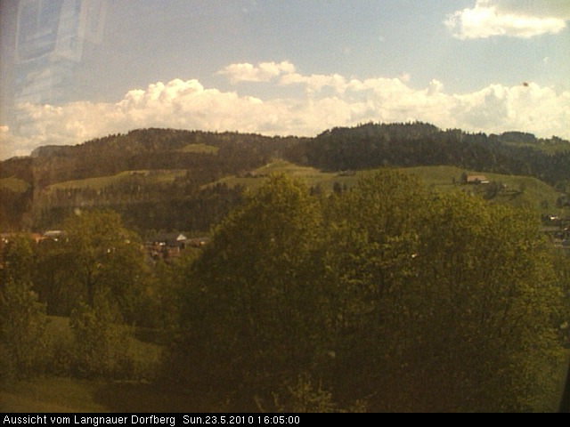 Webcam-Bild: Aussicht vom Dorfberg in Langnau 20100523-160500