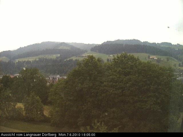 Webcam-Bild: Aussicht vom Dorfberg in Langnau 20100607-180500