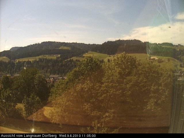 Webcam-Bild: Aussicht vom Dorfberg in Langnau 20100609-110500